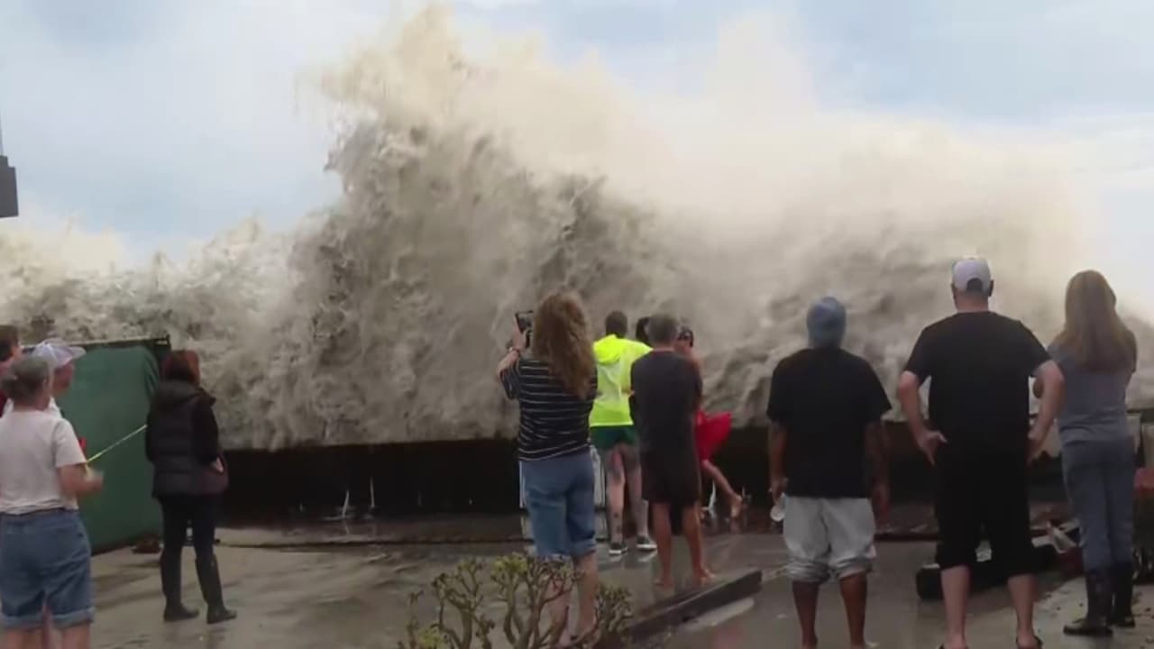Long Beach se prepara ante oleaje elevado y riesgo de inundaciones por el Huracán Polo