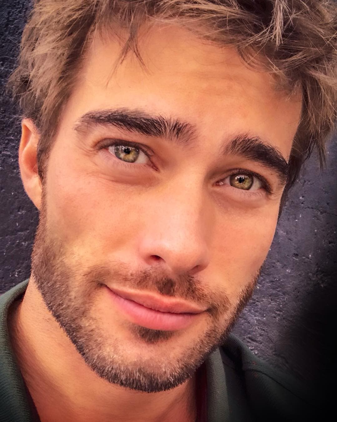 "Se siente mucho mejor porque costó, me esforcé y lo di todo para conseguirlo. Y eso fue apenas el comienzo. Ahora comienza una nueva aventura. Creatividad modo on y por sobre todas las cosas a disfrutarlo”, aseguró.