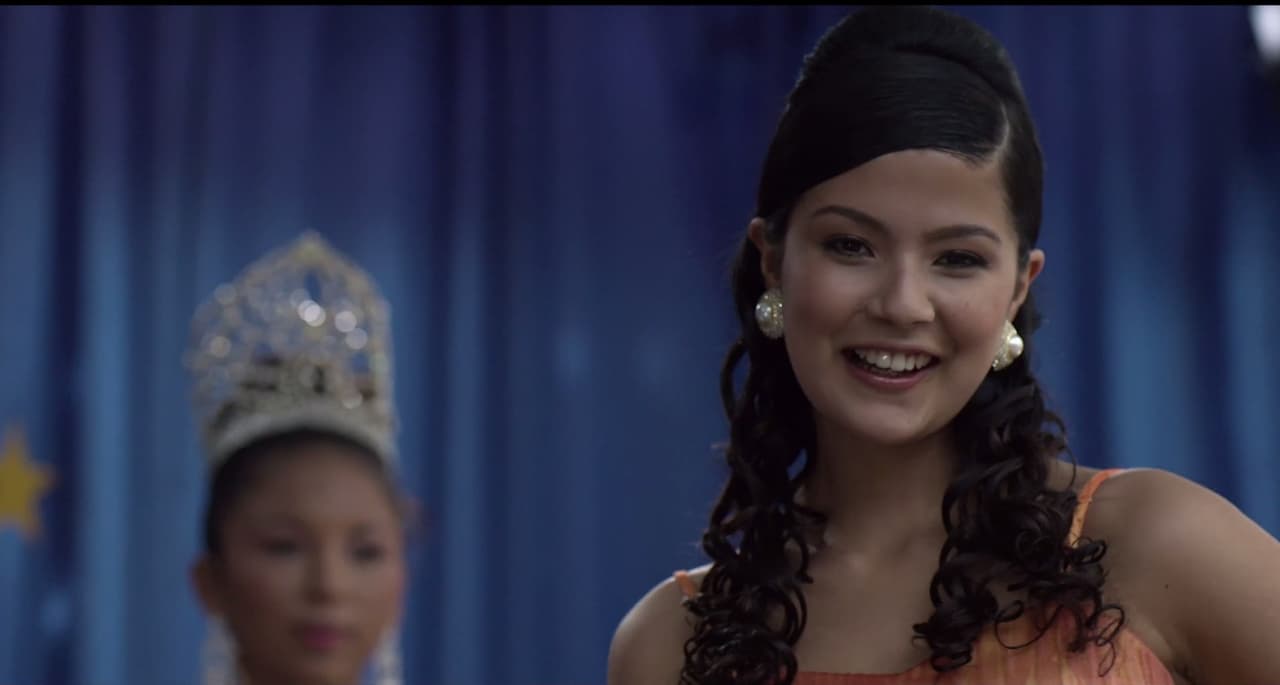 Elba and ‘El Chapo’ exchanged looks and smiles while the judges chose the queen.