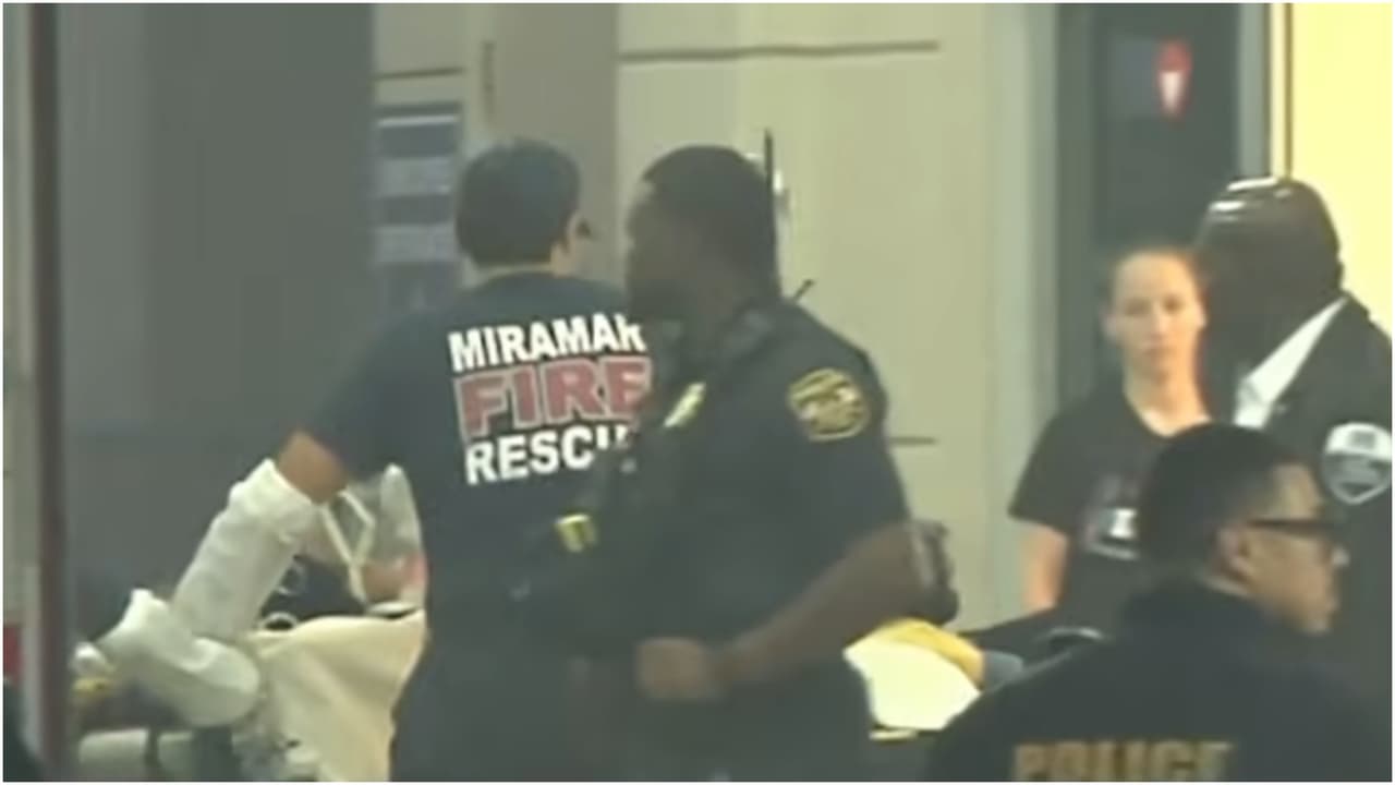 Disparan contra un Lamborghini en Miramar y hieren de gravedad a tres personas 