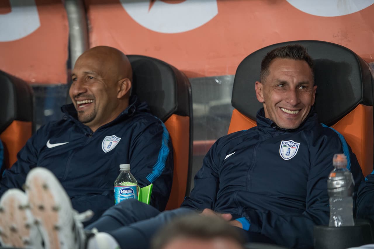 ¿Dorian Grey? ¡El ‘Conejo’ Pérez se queda seis meses más en el Pachuca a petición del 'Chaco'!