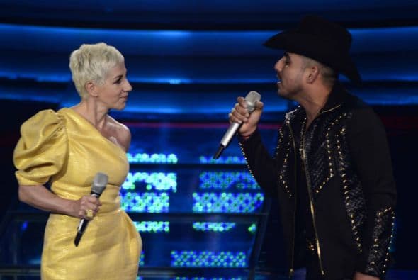 Cristian Castro y Espinoza Paz no pararon de ¿pelear?, los jueces fueron más duros, los capitanes se notaron un poco estresados, Gali lució súper sexy y una familia abandonó su sueño. Esto y más pasó en la segunda gala de Me Pongo De Pie.