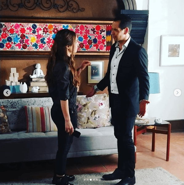 “Día de pruebas, acá la linda y risueña actriz y compañera 
<a href="https://www.instagram.com/camilasodi_/" target="_blank">@camilasodi,</a> la pasamos bien Cami, bendiciones a tu familia!”, escribió el actor.