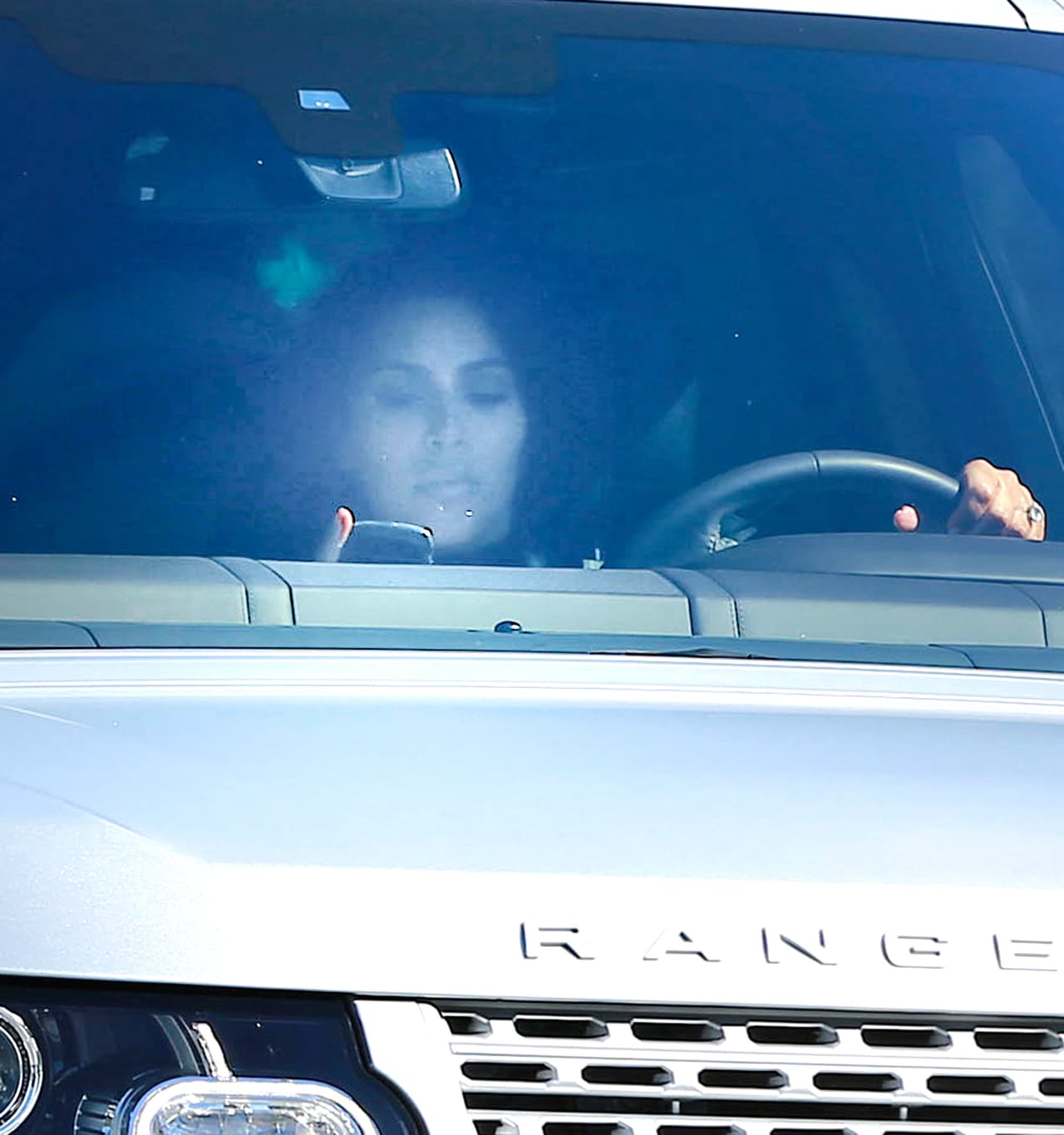 Ojalá que la diva no llevara a sus hijos a bordo.