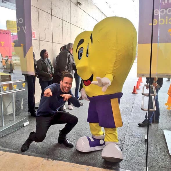 Por supuesto, también se suma a causas nobles, como el Teletón 2016.