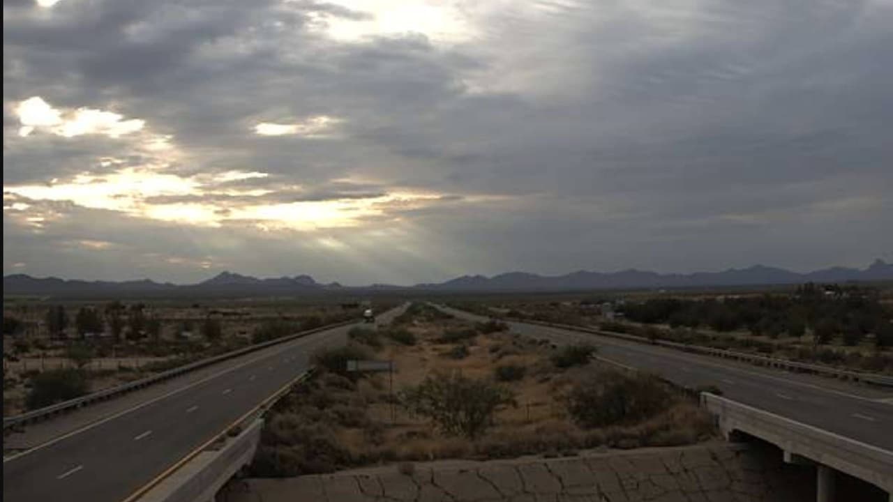 Calor, humedad y posibilidad de tormentas eléctricas y lluvias para este lunes en Arizona