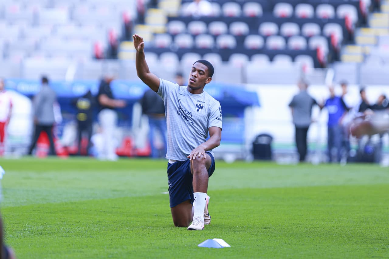 Nico Sánchez confirma regreso de Anthony Martial ante Cruz Azul
