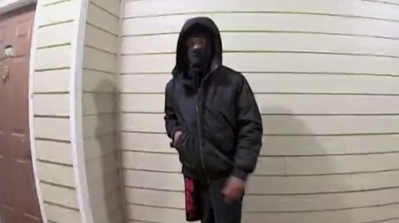 Sospechoso armado sigue prófugo tras intento de allanamiento de propiedad en el condado de Gwinnett