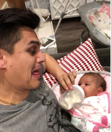 Geovanni se une a la lista de padres 'presumidos', como Régulo Caro, quien también compartió esta semana en sus redes sociales que su amada 'Bolitichita' cumplió tres meses de nacida.