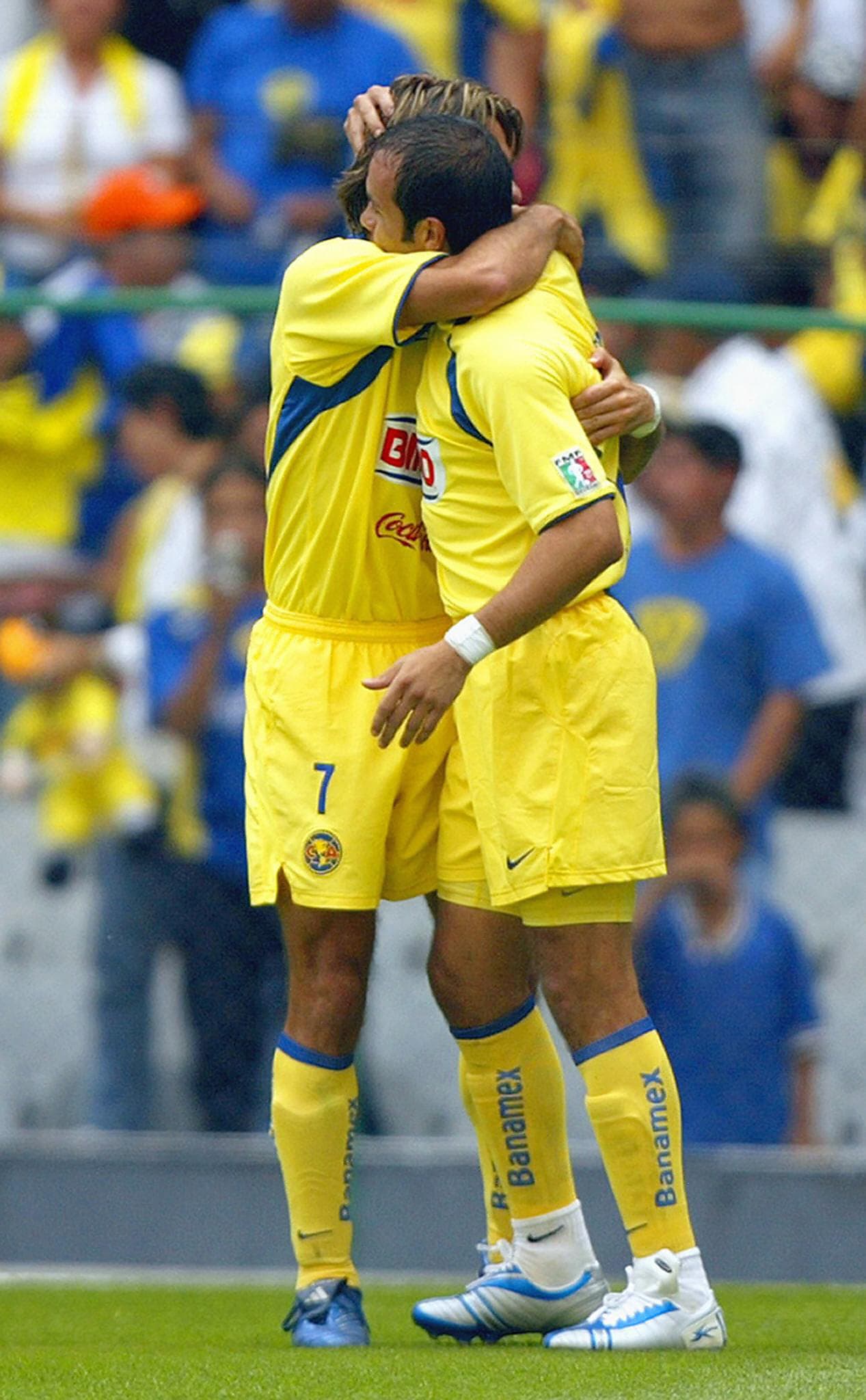 La pareja de ataque del argentino Claudio Lopez y Cuauhtémoc Blanco era una pesadilla para cualquier defensa.