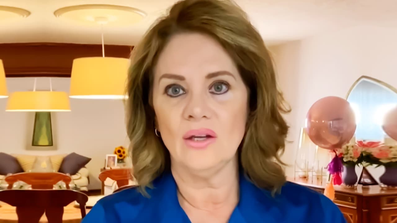 "Me espanté mucho": Erika Buenfil denuncia haber sido víctima de extorsión y clama por ayuda