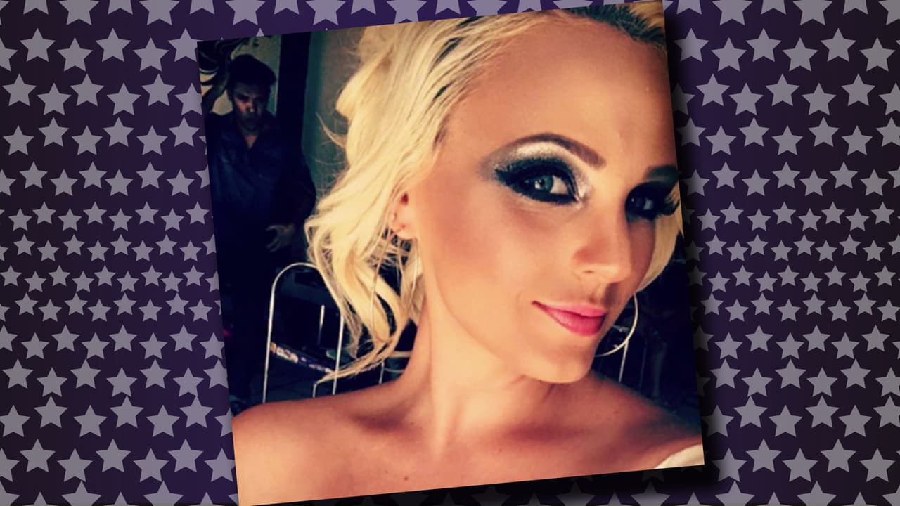 Mary Fedette tiene una historia impresionante. Esta mujer sabe lo que es luchar por sus sueños. Es toda una guerrera. Esta güera, como la bautizó Poncho Lizárraga, ya tiene nuestro corazón. Y no podemos dejar de lado el hecho de que se parece a la cantante Gwen Stefani. Gwen, como May, es otra luchona. Gwen es otra madre que divide su tiempo entre su carrera y su familia. Props to both ladies!