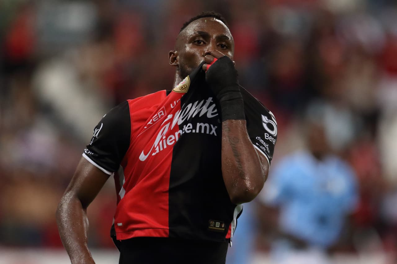 Atlas le remonta a Querétaro para vencerlo 3-1 con goles de Luis Reyes, Ozziel Herrera y Julián Quiñones en la Jornada 7.