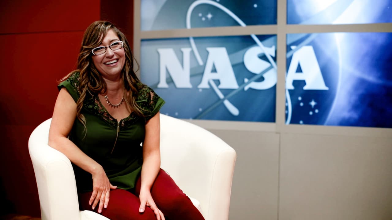 "Yo nunca pensé que era el grupo de la gente súper inteligente, pero gracias al aliento de un profesor dije 'bueno, a lo mejor sí lo puedo hacer', y eso fue lo que me impulsó a tomar esas clases avanzadas de química", dijo Susana Tapia.
<br>