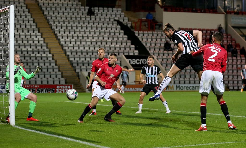 Joelinton (5’, 31’), Almirón (20’), Murphy (27’), Hayden (45+2’) y Lascelles (51’) hicieron los seis primeros; Lavelle (90+1’) completó con un autogol.