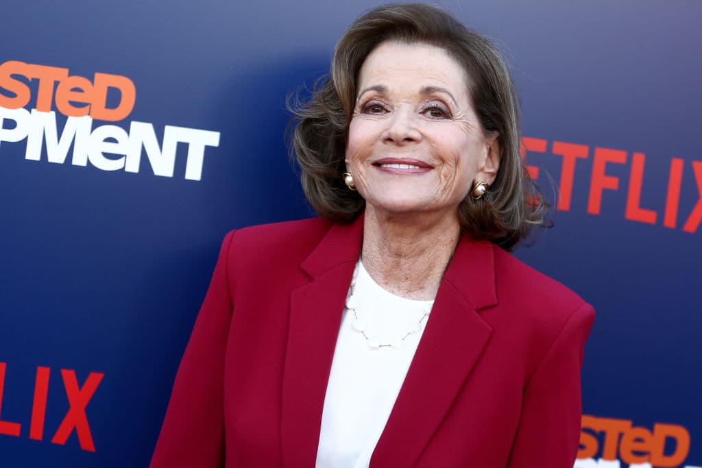La actriz estadounidense Jessica Walter, mejor conocida por su papel de Lucille Bluth en el programa de televisión Arrested Development, murió en marzo a los 80 años.