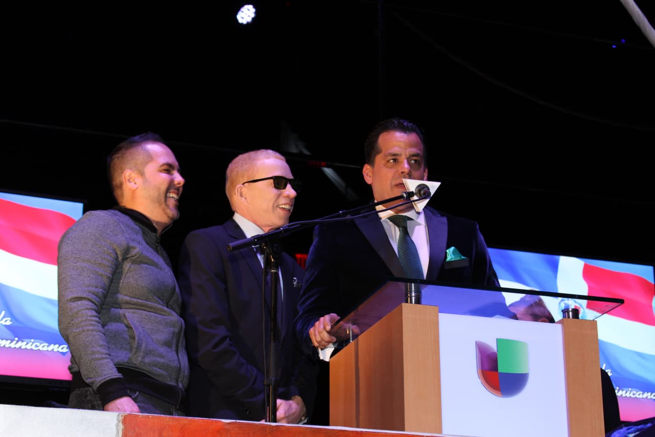 La Familia de Univision, líderes de la comunidad y la agrupación de salsa Chiquito Team Band le pusieron mucho sabor a la celebración en el Alto Manhattan, mira aquí lo que pasó.