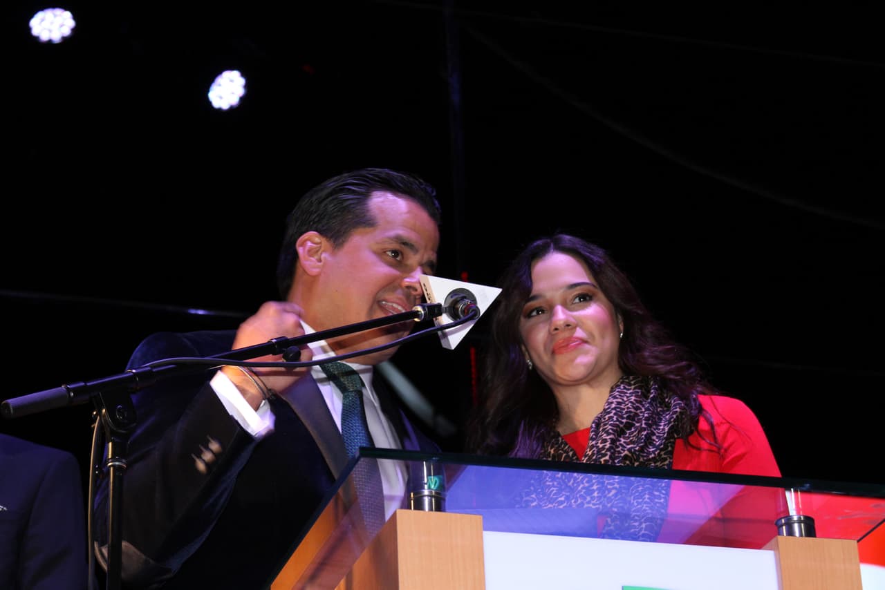 La Familia de Univision, líderes de la comunidad y la agrupación de salsa Chiquito Team Band le pusieron mucho sabor a la celebración en el Alto Manhattan, mira aquí lo que pasó.