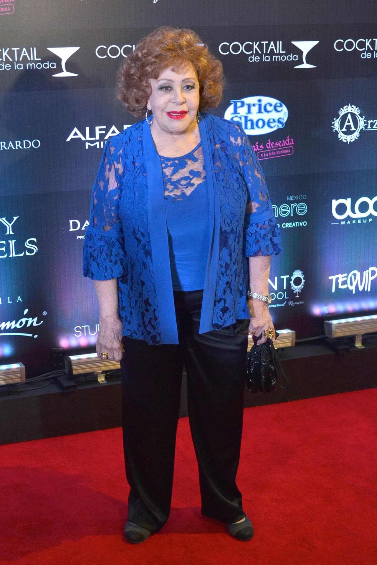 Silvia Pinal: la legendaria actriz mexicana fue víctima de abuso físico y maltratos por parte de su esposo Enrique Guzmán. Su hija, Alejandra Guzmán fue quien reveló todo lo que había sufrido su madre.