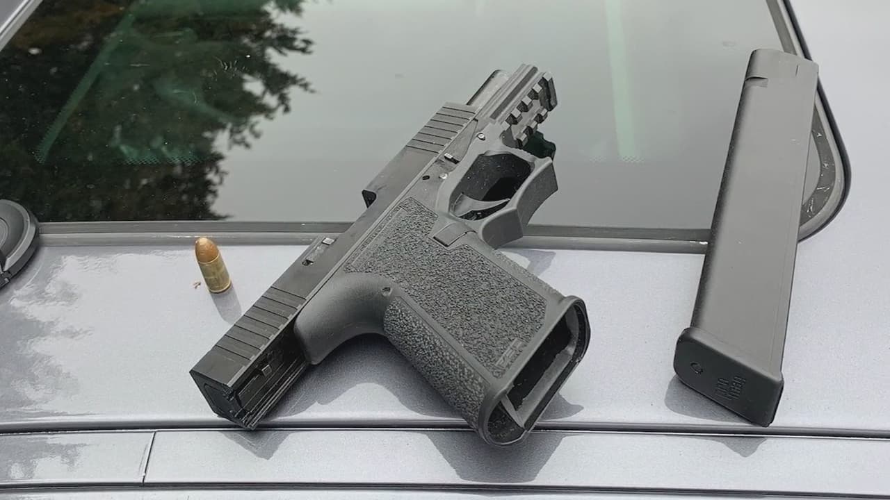 Estudiante que entró con una pistola a la Secundaria Clarksburg portaba un arma fantasma