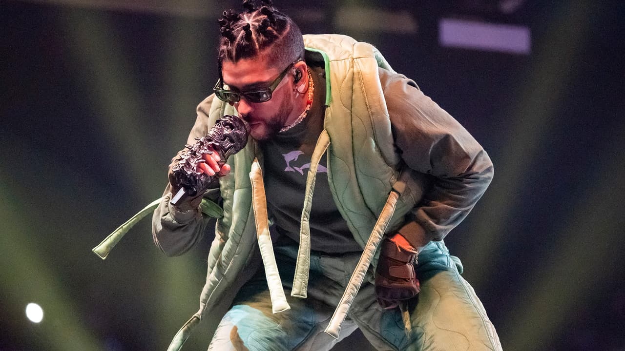 La noche del jueves, los fanáticos en Illinois vibraron con temas como el intérprete de 
<i>Yonaguni y Dákiti.</i>