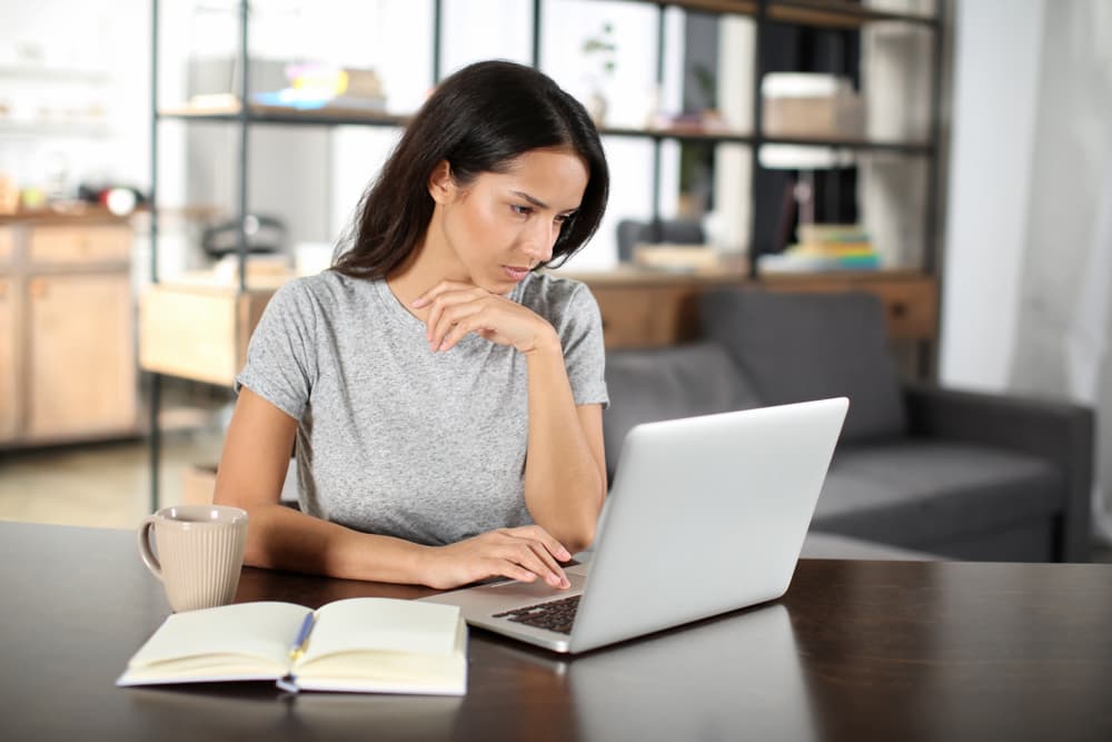 Evita ser descuidado con tus asuntos laborales. Precisamente la manera en la que hagas las cosas para el mes de 
<b>junio</b>, serían principalmente las que te vendrían bien durante todo el año. Llevarías a tu casa lo mejor de ti, pues laboralmente podrías ser reconocido gracias a la carta de la justicia.
<br>