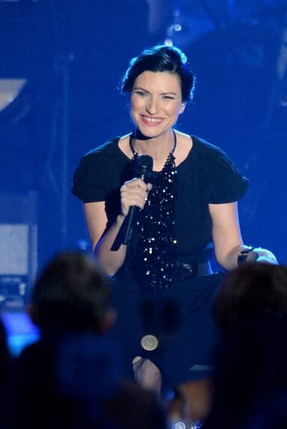 Miguel Bosé la Persona del Año en Latin GRAMMY 2013 fue homenajeado por los grandes de la música. Santiago Cruz, Alex Cuba, Gianmarco, Natalia Lafourcade, Pablo Alborán, Juan Campodónico, Jesse & Joy, Juanes, Illya Kuryaki, Ricky Martin, Laura Pausini, Draco Rosa, Alejandro Sanz, Ximena Sariñana, Julieta Venegas y Carlos Vives, honraron a Bosé.