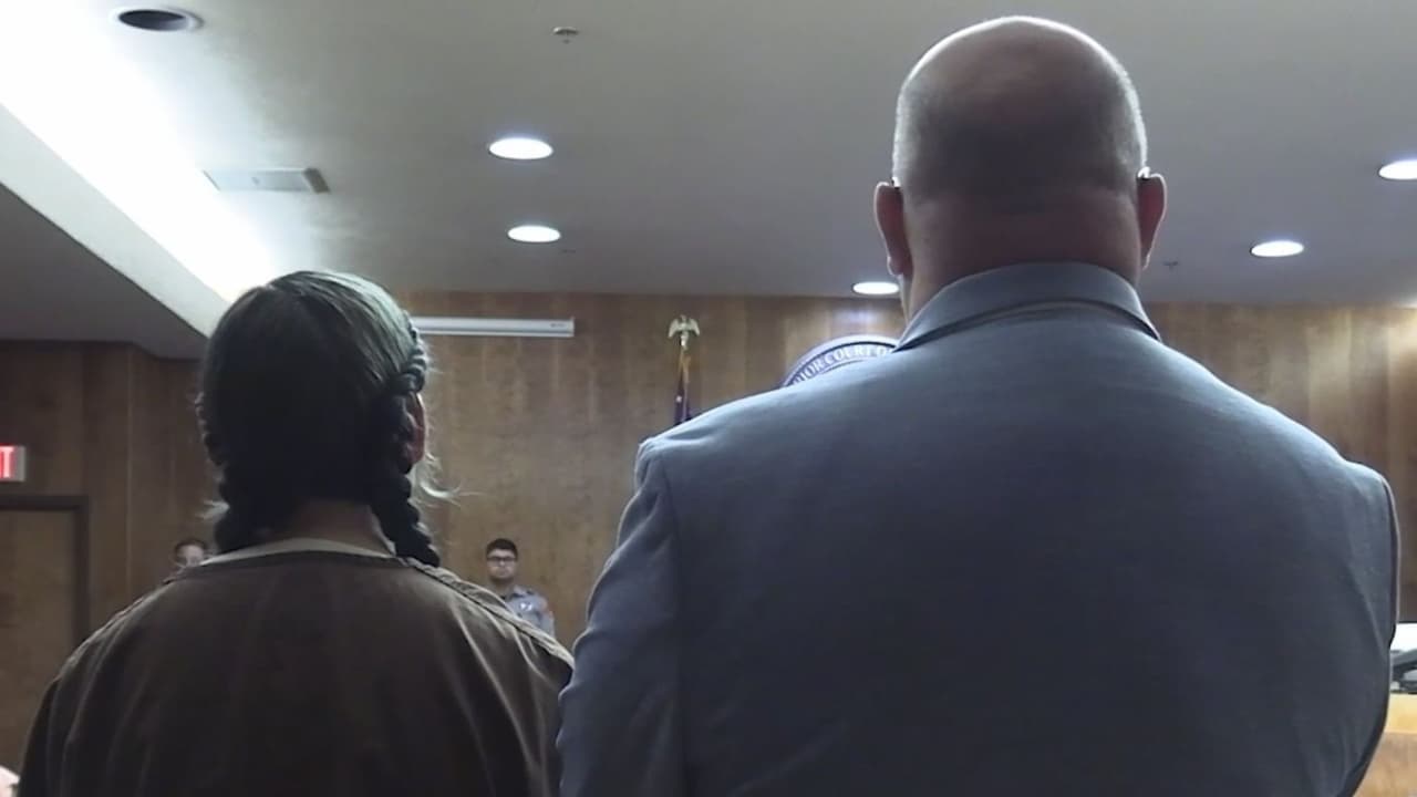 Testifica Maya Hernández, acusada de la muerte de su hijo de 1 año en el interior de un auto