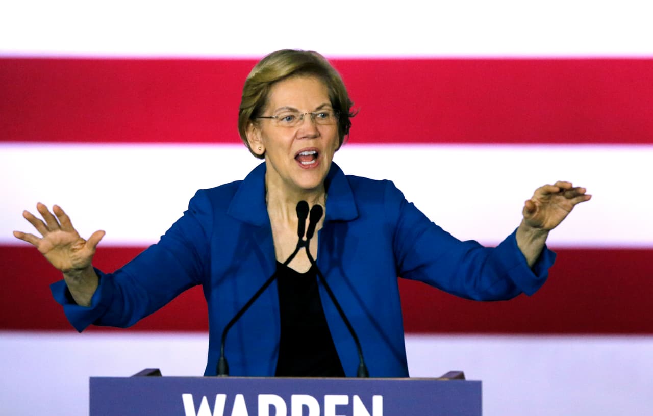 A pesar del mal resultado en New Hampshire, la senadora Elizabeth Warren dio a entender que peleará la nominación demócrata hasta lo máximo.