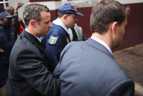 El juicio al deportista sudafricano está siendo televisado, no obstante, el material gráfico de la escena no se está transmitiendo al público.