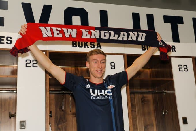 Revolución polaca: New England ficha a Adam Buksa como Jugador Franquicia
