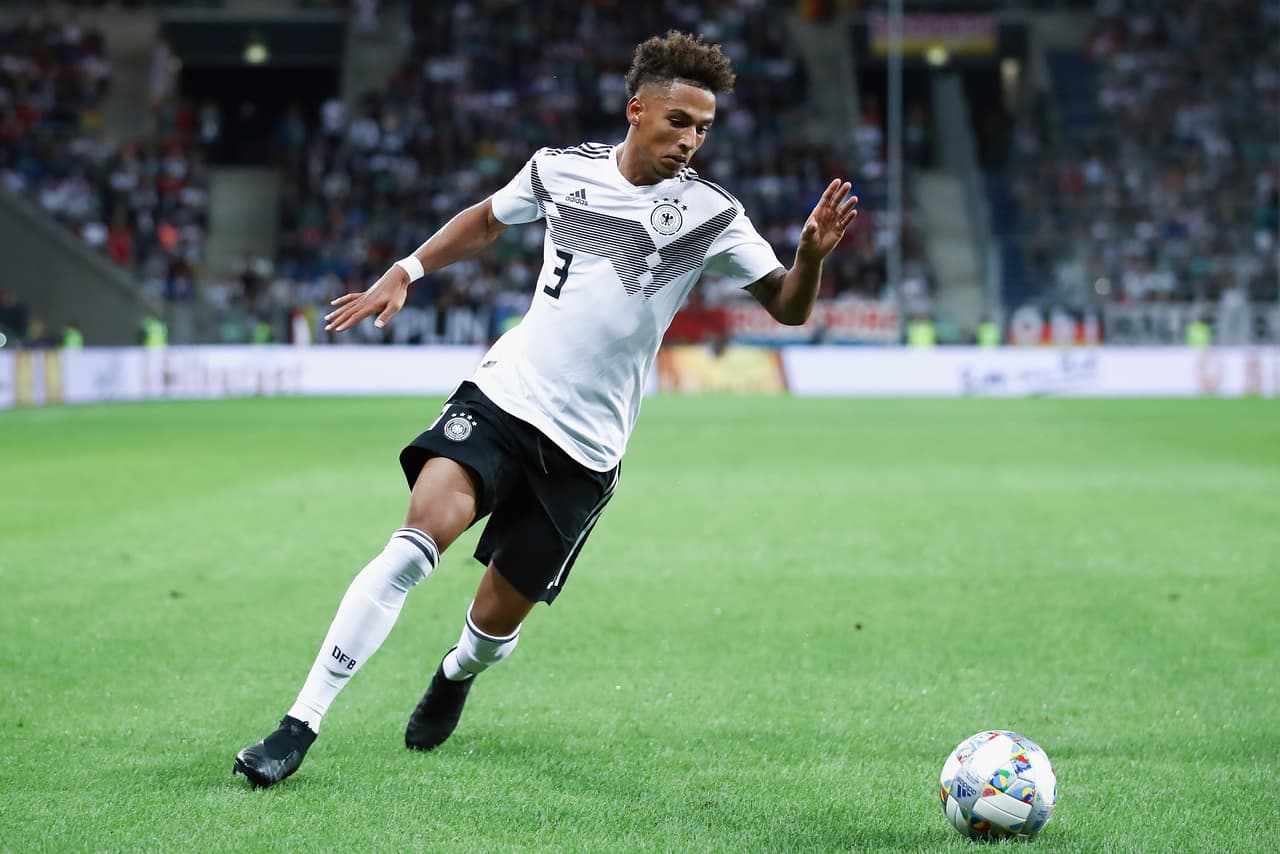 Defensa: Thilo Kehrer (Paris Saint-Germain) - 35.1 millones de dólares.