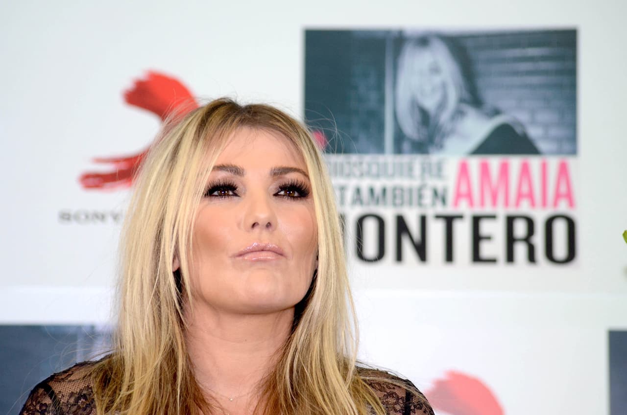 Se dio a conocer por ser la vocalista del grupo ‘La oreja de Van Gogh’.