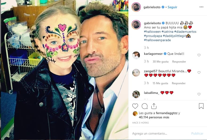 "Buuuuu. 
<b><a href="https://www.instagram.com/p/B4C2WL4DGFb/" target="_blank">Amo ser tu papá </a></b>hijita mía", escribió Soto junto con una imagen de su hija menor Alexa, de 5 años. En la foto, la niña luce maquillaje alusivo al Día de Muertos.