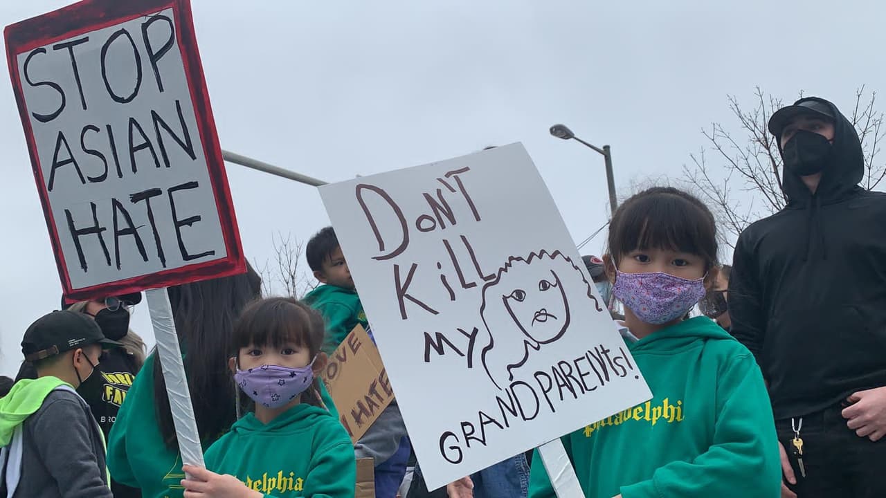 El grupo dice que su mensaje es de 
<a href="https://www.facebook.com/Univision65Philadelphia/videos/5475604499146307" target="_blank">paz, unidad y fuerza</a>. "Hay mucho trabajo que debemos hacer como comunidad y como sociedad", dijo Deng. Las investigaciones de cada uno de los incidentes están en curso.