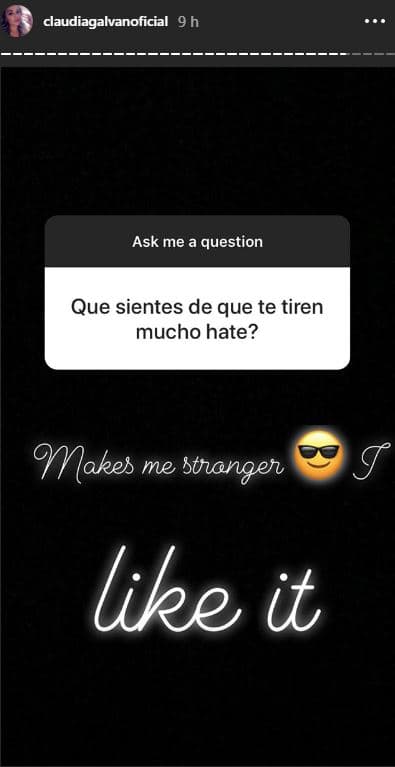 Entre las preguntas que le hicieron, varias estuvieron enfocadas a las constantes críticas que la ex de Lorenzo Méndez recibe: “- ¿Qué sientes que te tiren mucho odio?". Ella afirmó: "Me hace más fuerte. Me gusta”.
<br>