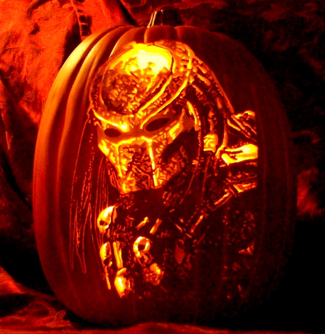 ¡Qué miedo con el Alien en tu calabaza!