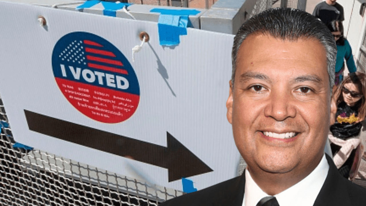 Cuestionaron las elecciones en California y así les respondió el Secretario de Estado Alex Padilla