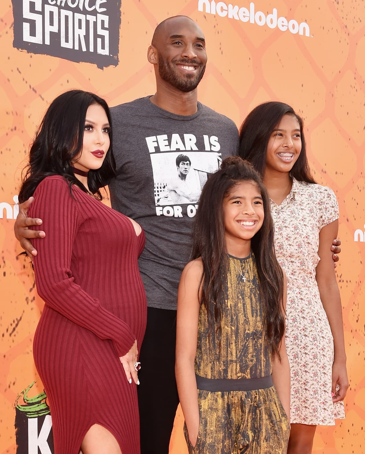 El matrimonio fue dos años después, en 2001, y de esta unión nacieron cuatro hijos: Bianka Bella Bryant, Gianna Maria-Onore Bryant, Natalia Diamante Bryant y Capri Kobe Bryant, quien nació en junio de 2019.