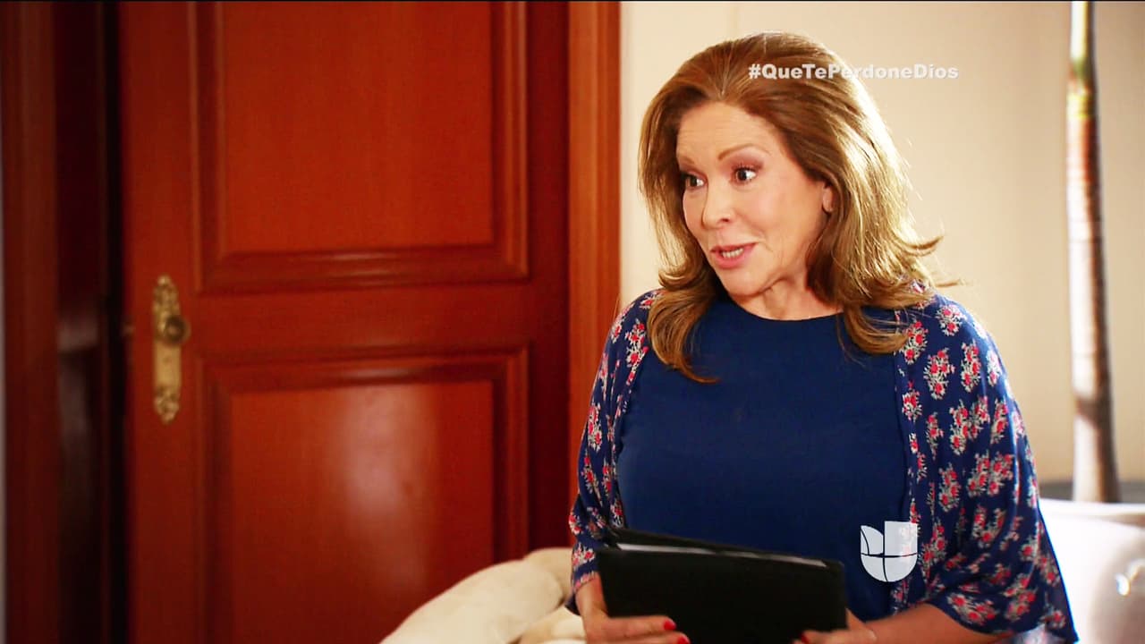 Además, doña Constanza y Renata no te quitarán los ojos de encima.