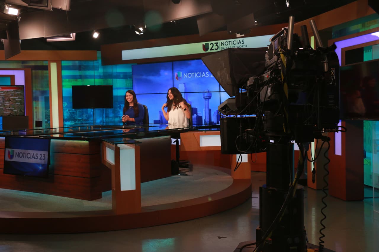 Las presentadoras satisfechas con el trabajo que hicieron