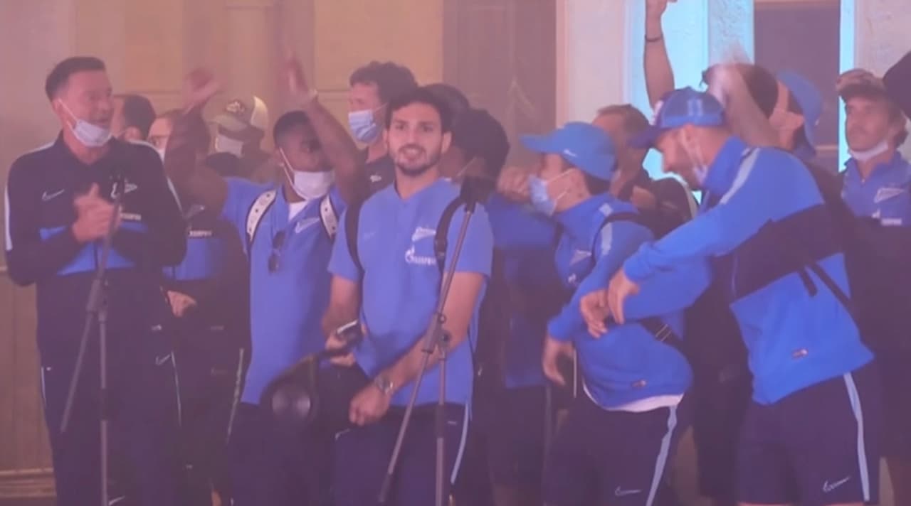 ¿Irresponsable fiesta? Zenit celebró título con fans