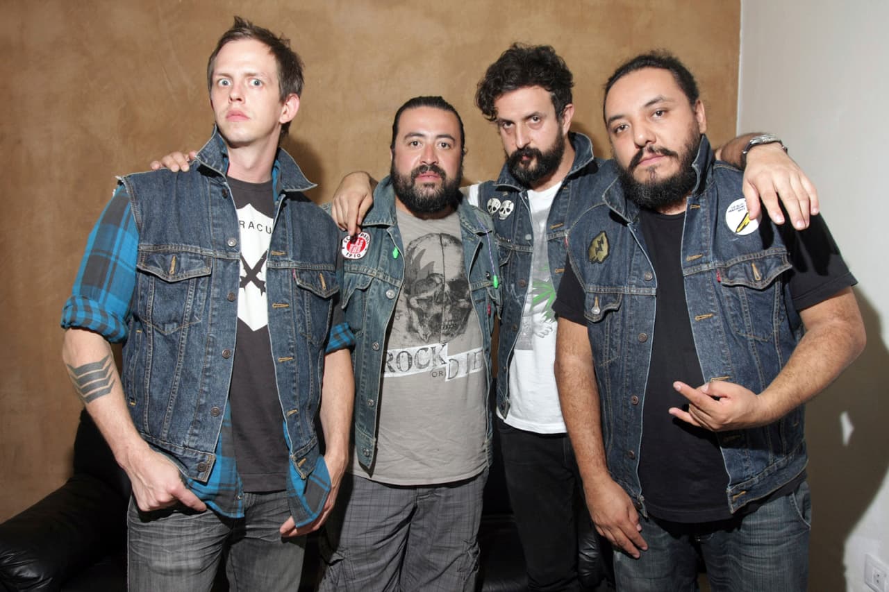 El legendario grupo mexicano Molotov se quedó con el premio a Mejor Álbum de Rock por ‘¿Dónde jugarán lxs niñxs? (desde El Palacio de los Deportes). 
<br>