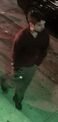 Según RPD, la investigación preliminar determinó que los sospechosos discutieron con un hombre antes de golpearlo con una botella de cerveza, "causándole una laceración severa", indicaron.