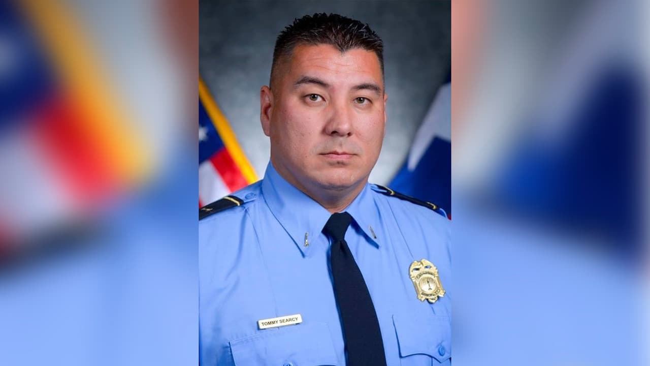 Muere bombero de Houston tras estar varias semanas luchando contra el coronavirus