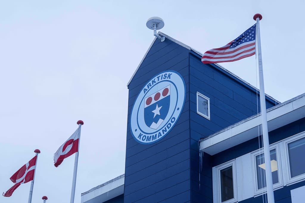 Países europeos rechazan que Trump les imponga aranceles para presionar venta de Groenlandia