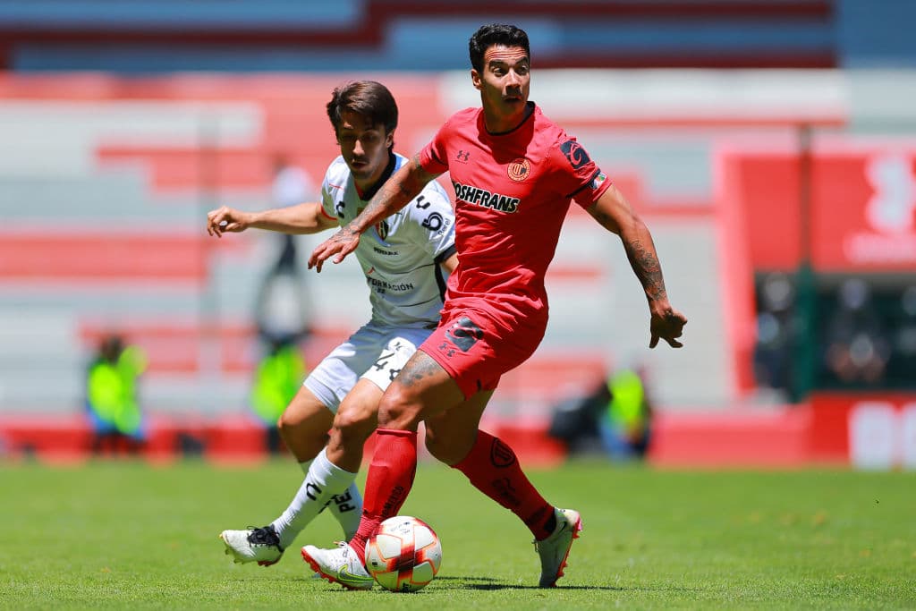 Toluca empezó ganando pero terminó goleado en casa 2-4 con el Atlas y ahora depende de un milagro par avanzar a la Liguilla.