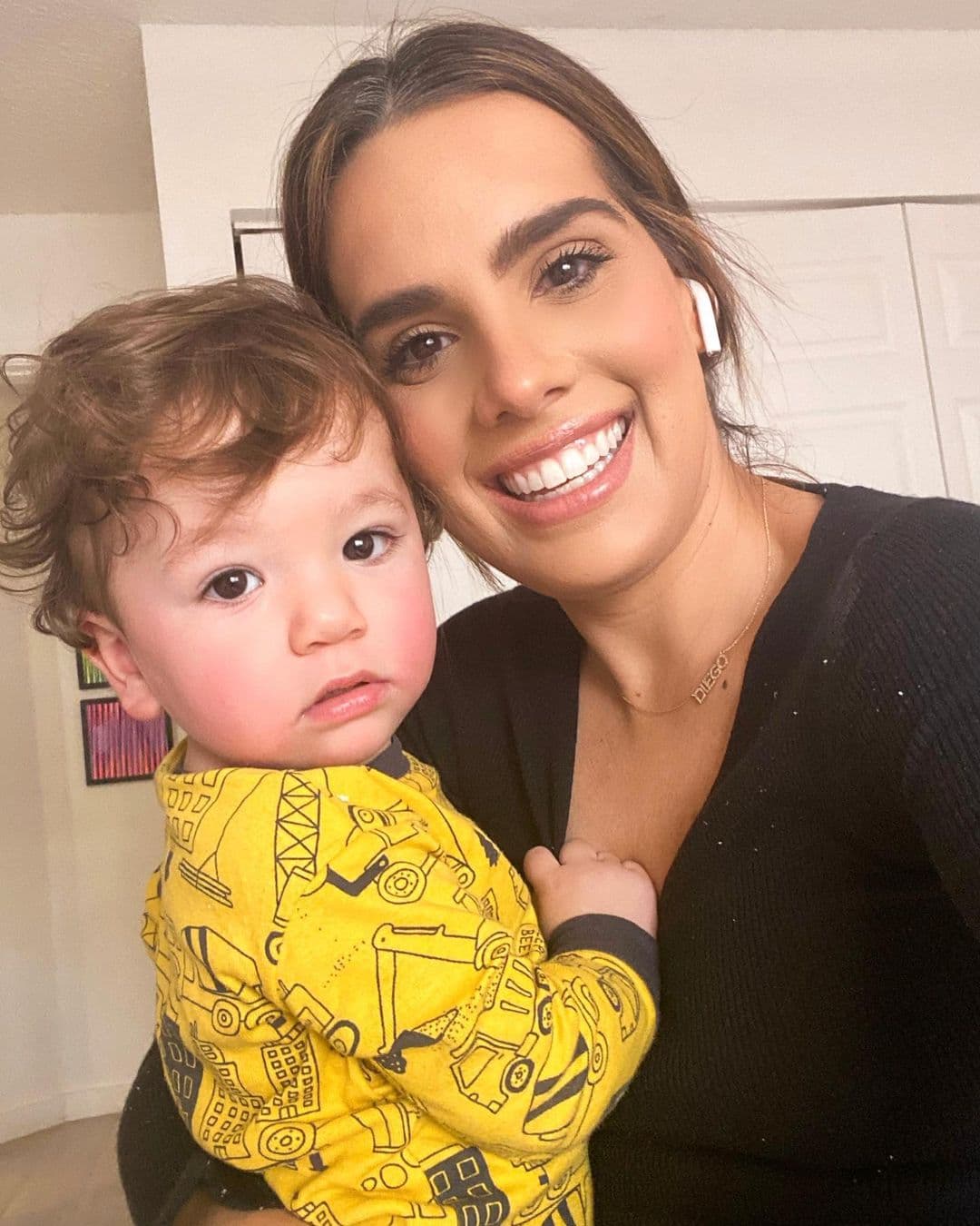 Baby Diego, el nene de Andrea Chediak, es el regalo más preciado con el que inicia este año nuestra presentadora. Su sonrisa se ilumina cuando está cerca de su pequeño.