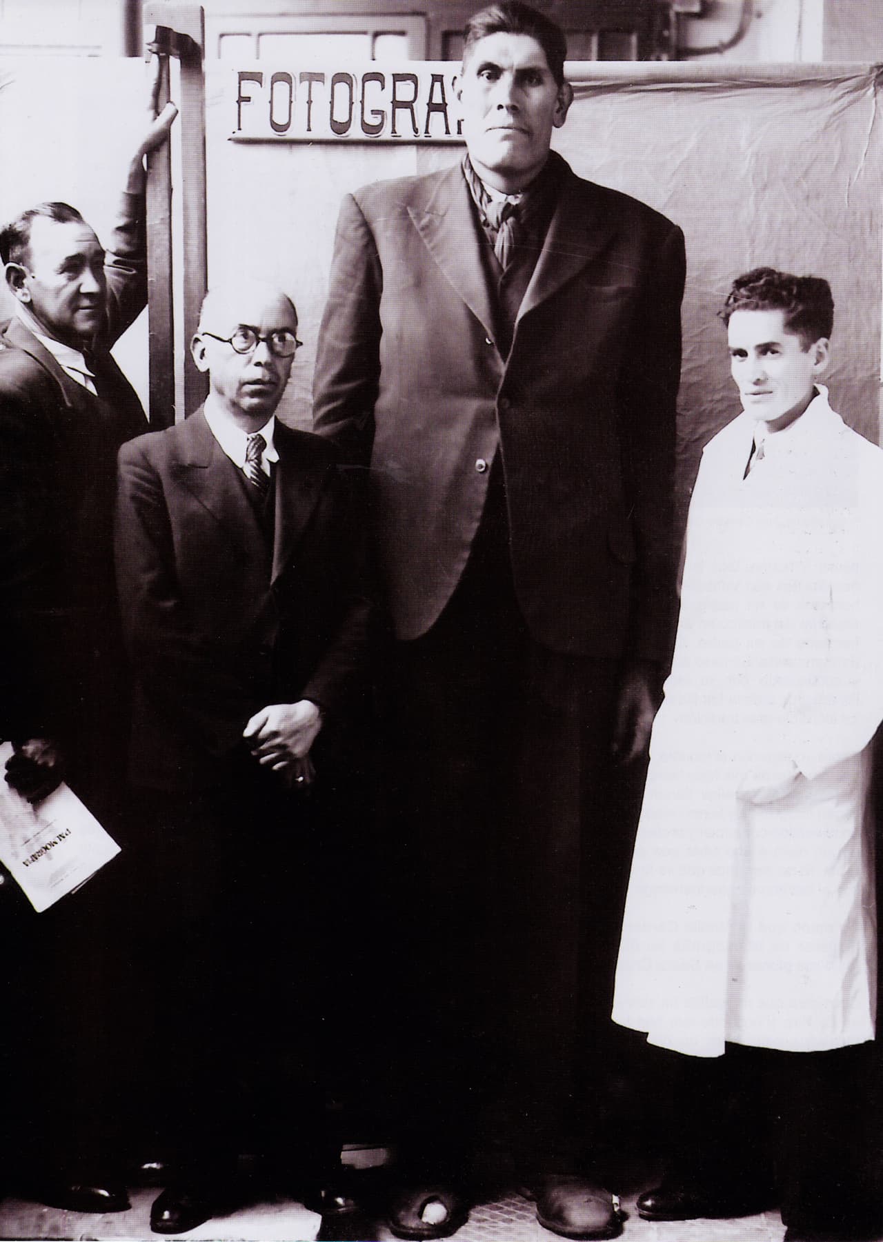 For years, the grandfather and the father of Julio Cordero photographed giants and midgets as well as criminals and prostitutes, well dressed figures of the period, peasants in sandals and old clothes. In this image, 'Camacho, the giant. (1935). Photo by Julio Cordero Castillo.