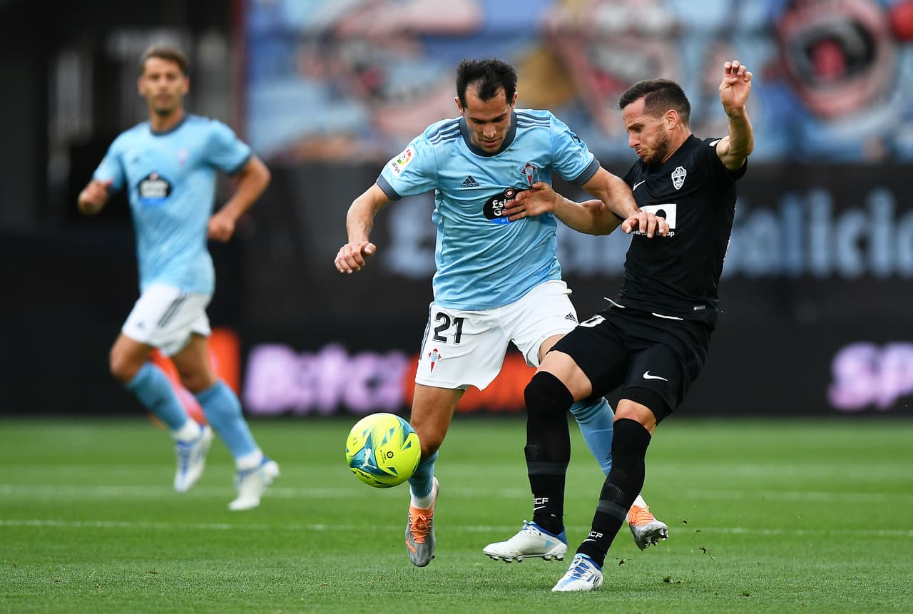 El Celta de Vigo venció al Elche en la penúltima jornada de LaLiga con Néstor Araujo los 90 miutos, pero sin Orbelín Pineda, quien se quedó en la banca.